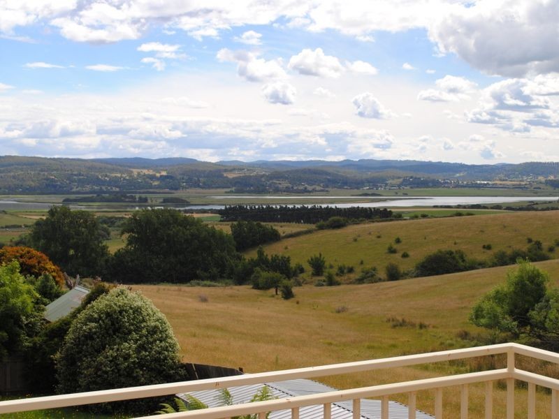 13 Goya Road, Newnham TAS 7248