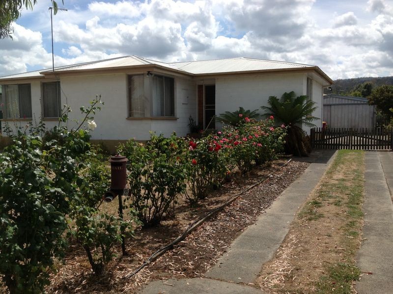 6 Warring Street, Ravenswood TAS 7250