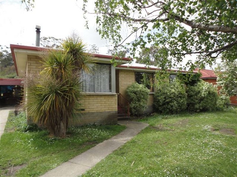 28 Pioneer Parade, Ravenswood TAS 7250