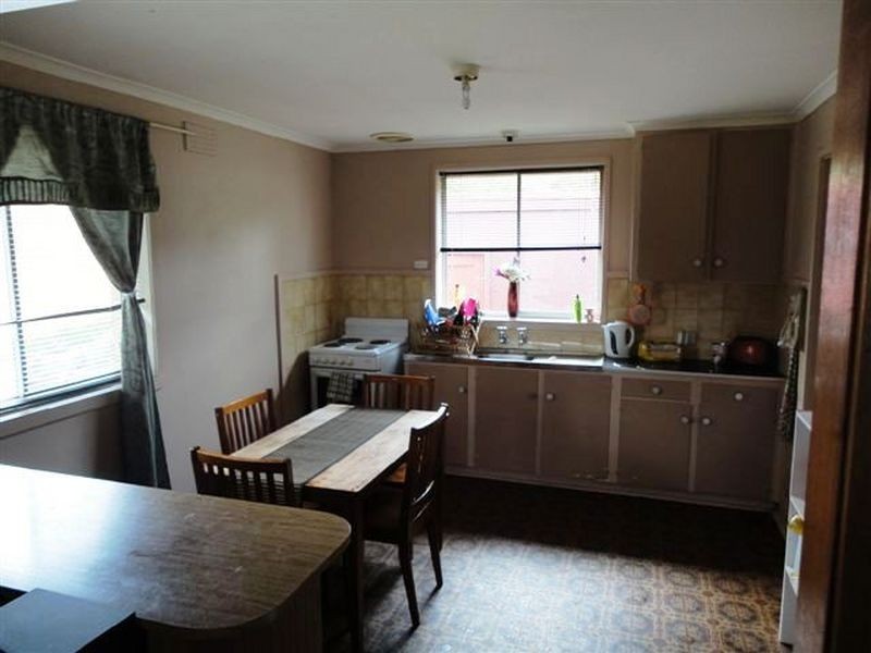 28 Pioneer Parade, Ravenswood TAS 7250