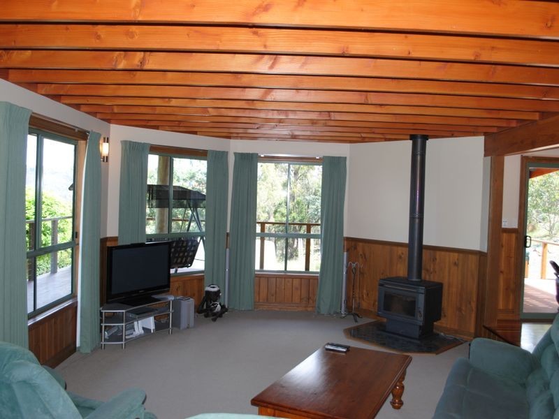 9 Keith Avenue, Travellers Rest TAS 7250