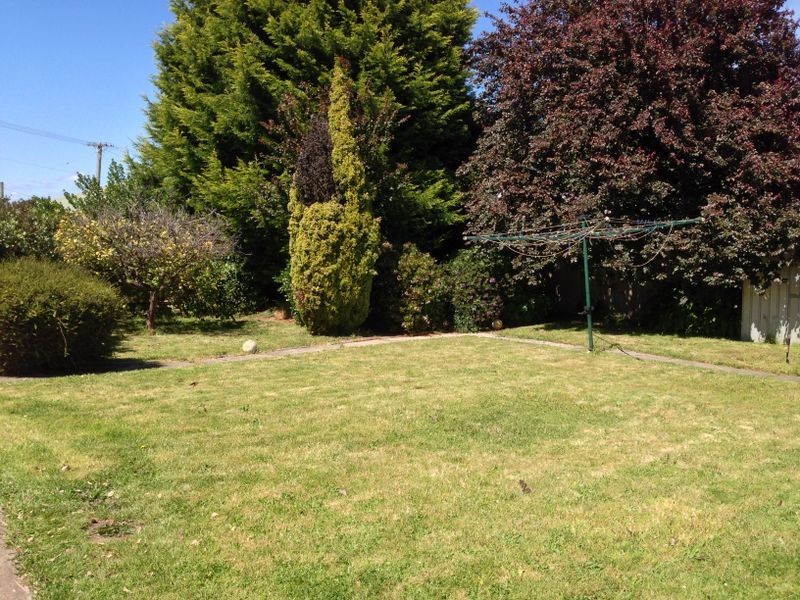 9 Tompsons Lane, Newnham TAS 7248