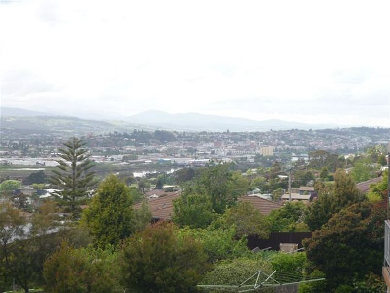 8 Penrith Street, Riverside TAS 7250