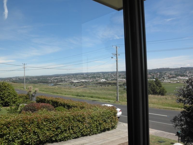 27 Wildor Crescent, Ravenswood TAS 7250