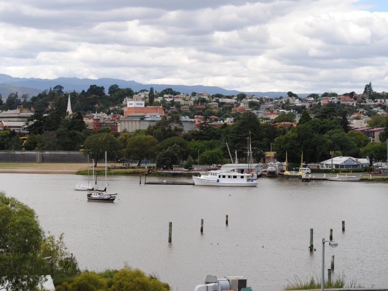 4 Trevallyn Road, Trevallyn TAS 7250