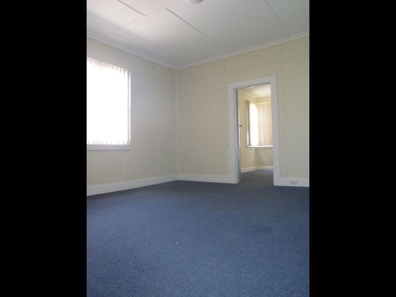 16 Walkers Avenue, Newnham TAS 7248