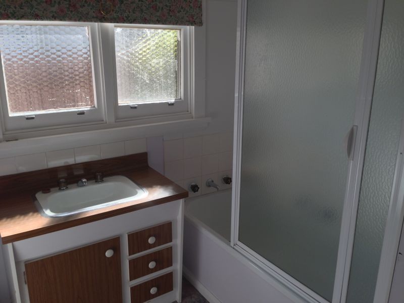 27 Tompsons lane, Newnham TAS 7248