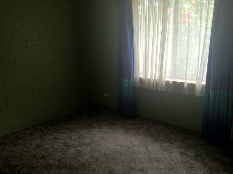 1 / 13 Newnham Court, Newnham TAS 7248