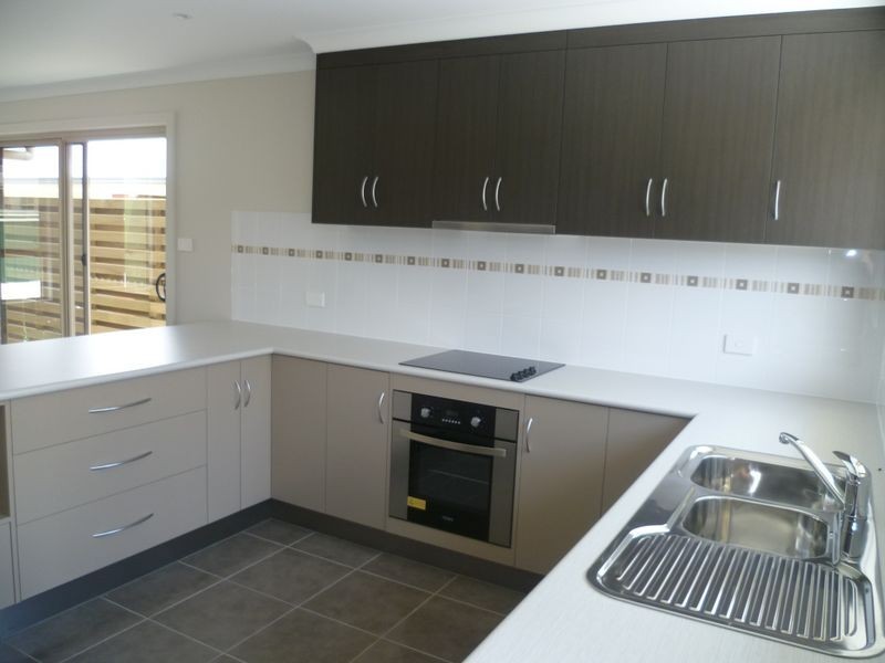 2 / 1 Corella Drive, Legana TAS 7277