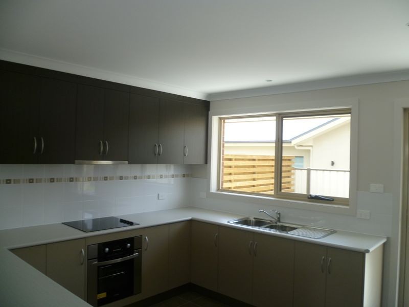 2 / 1 Corella Drive, Legana TAS 7277