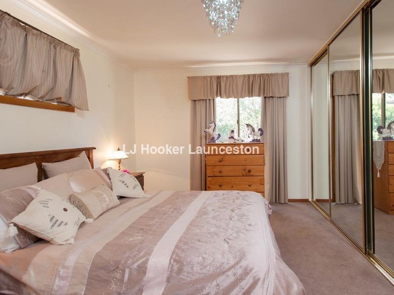 52 Country Club Avenue, Prospect Vale TAS 7250