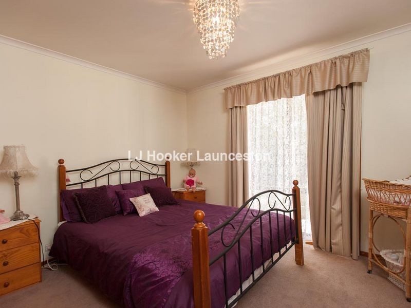 52 Country Club Avenue, Prospect Vale TAS 7250