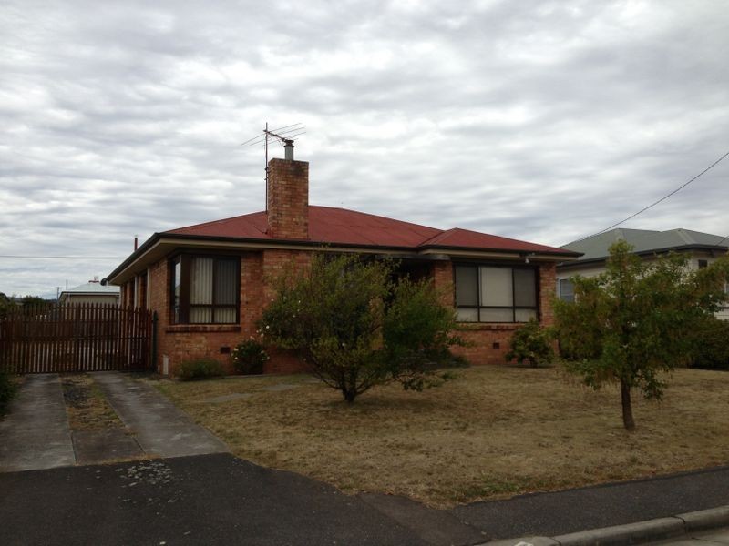 4 Wallace Street, Newnham TAS 7248