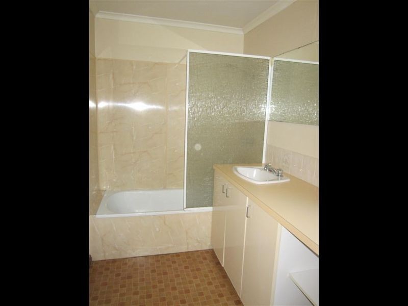 9/26 Tasman Highway, St Leonards TAS 7250