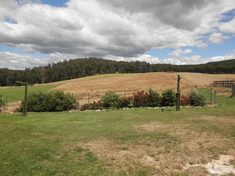 2239 Pipers River Road, Pipers River TAS 7252