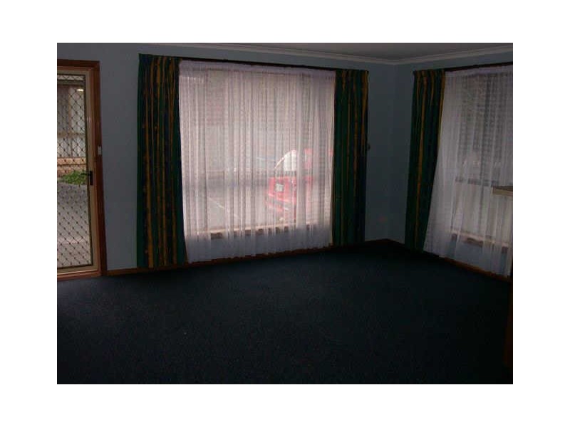 8/35-37 Snow Street, Newnham TAS 7248