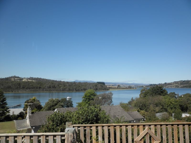 60 Gravelly Beach Road, Blackwall TAS 7275