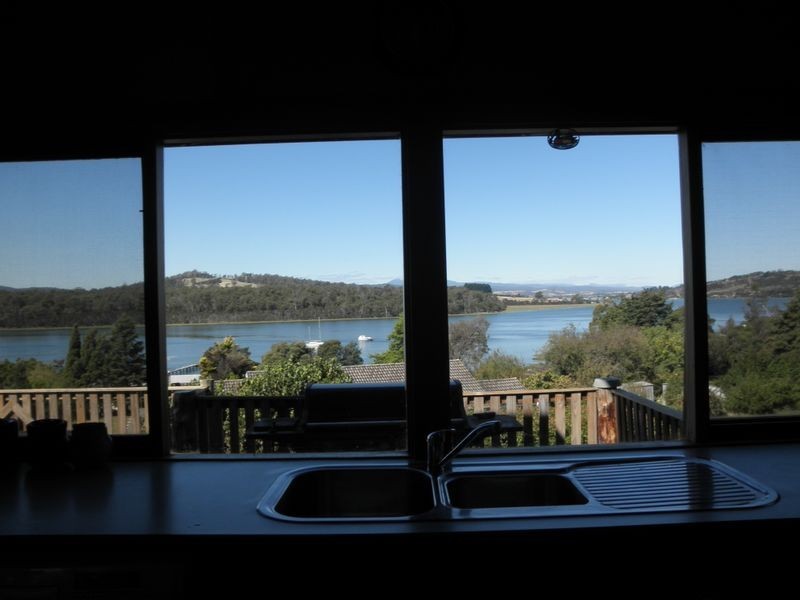 60 Gravelly Beach Road, Blackwall TAS 7275