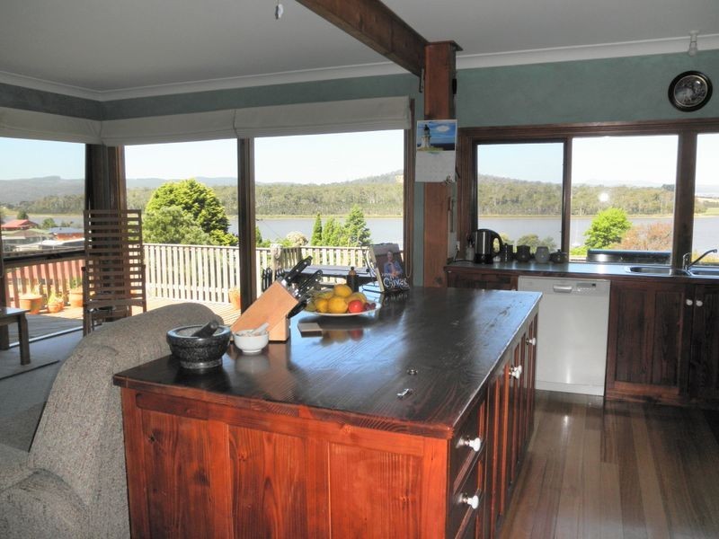 60 Gravelly Beach Road, Blackwall TAS 7275