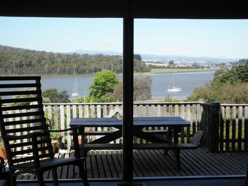 60 Gravelly Beach Road, Blackwall TAS 7275