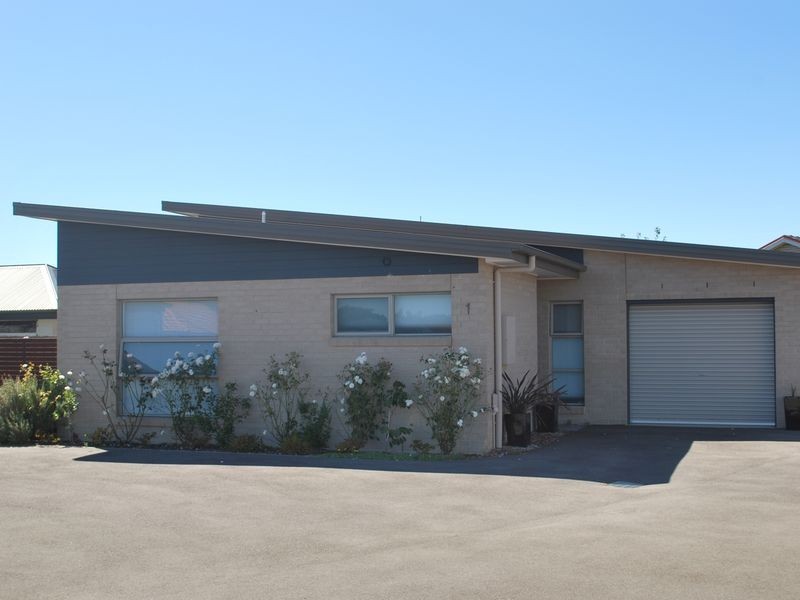 1/20 Savoy Place, Youngtown TAS 7249