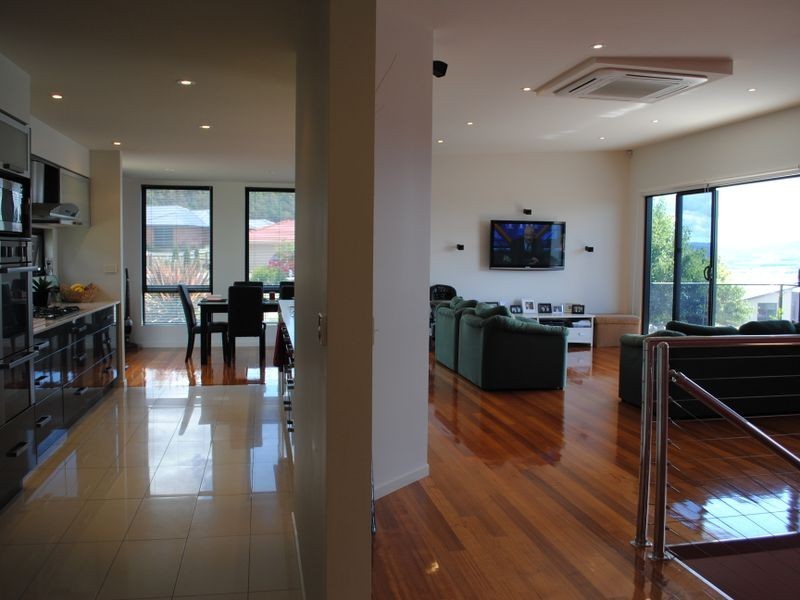 13 Chevron Place, Riverside TAS 7250