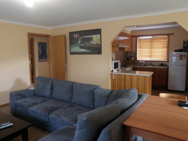 2/43 Essendon Street, Summerhill TAS 7250