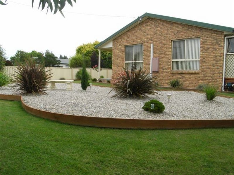 1 Kitchener Avenue, Beauty Point TAS 7270