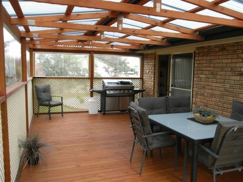 1 Kitchener Avenue, Beauty Point TAS 7270