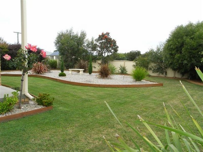 1 Kitchener Avenue, Beauty Point TAS 7270