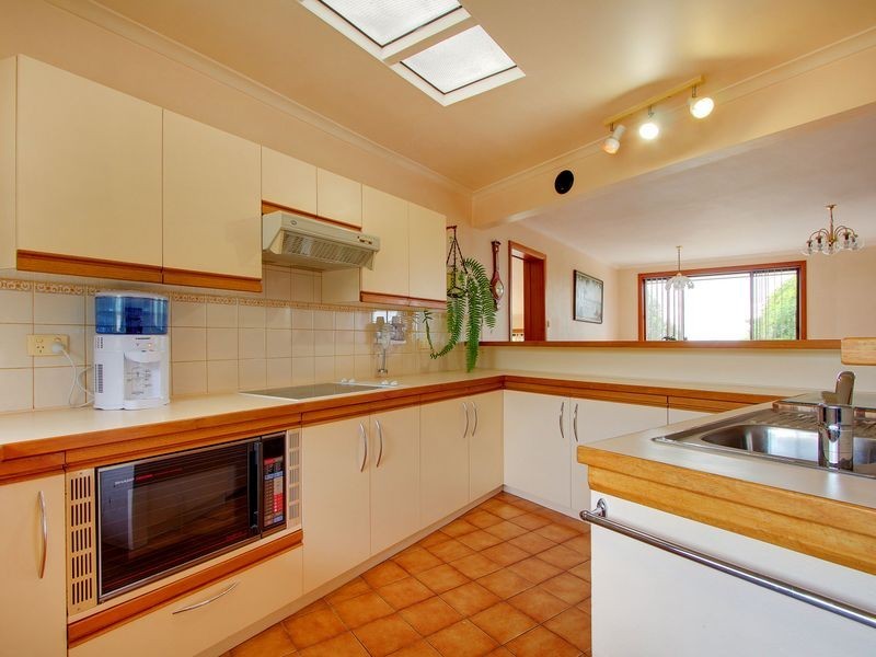 5 Zenith Court, Blackstone Heights TAS 7250