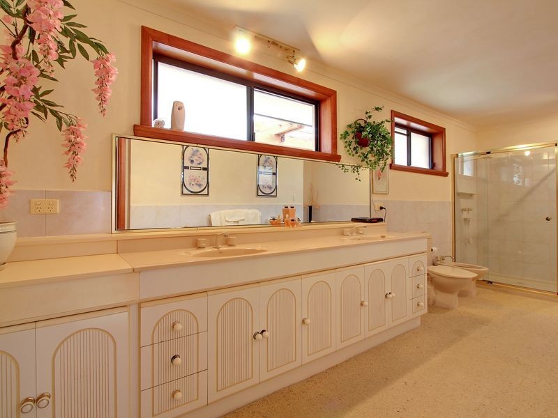 5 Zenith Court, Blackstone Heights TAS 7250