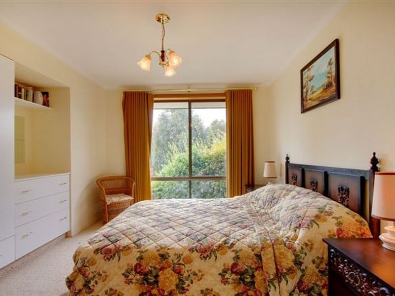 5 Zenith Court, Blackstone Heights TAS 7250