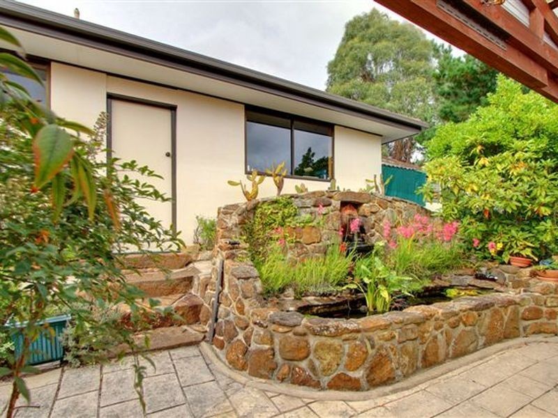 5 Zenith Court, Blackstone Heights TAS 7250