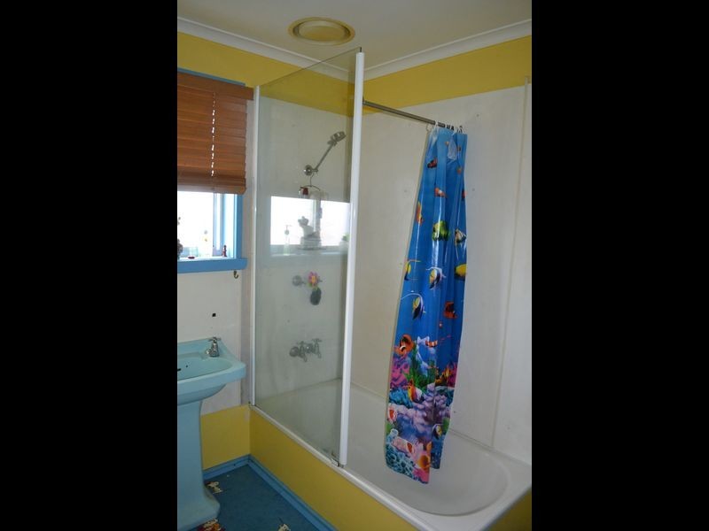 6 Hazelwood Parade, Ravenswood TAS 7250