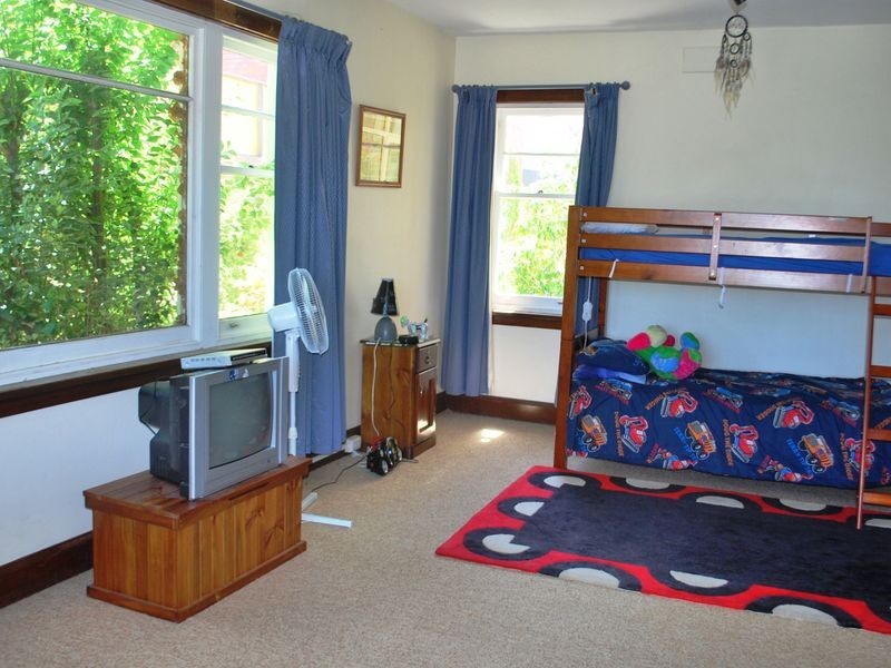5 Kenyon Street, Newstead TAS 7250