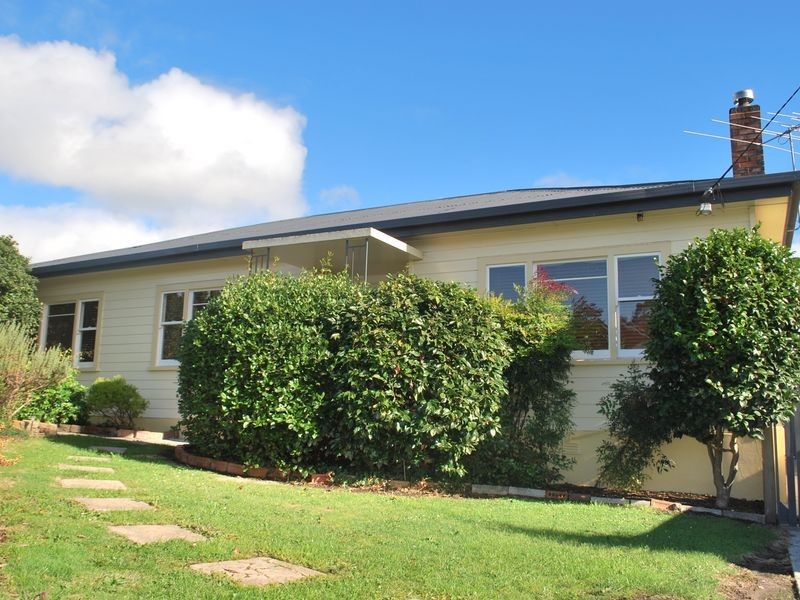 8 Freeland Crescent, Riverside TAS 7250