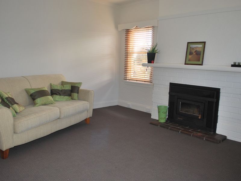 8 Freeland Crescent, Riverside TAS 7250