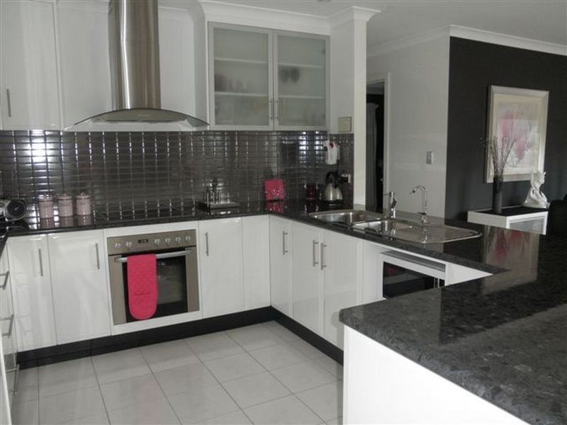 11 Lovely Banks Court, Legana TAS 7277