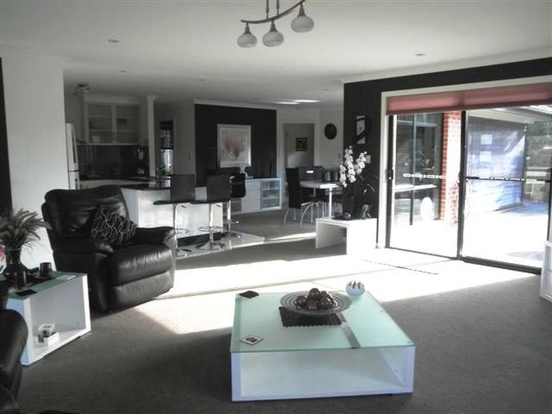 11 Lovely Banks Court, Legana TAS 7277