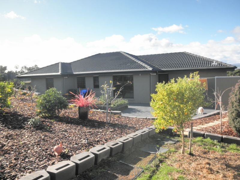 20 Henry Grove, Legana TAS 7277