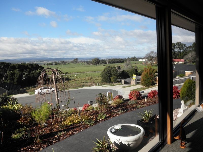 20 Henry Grove, Legana TAS 7277