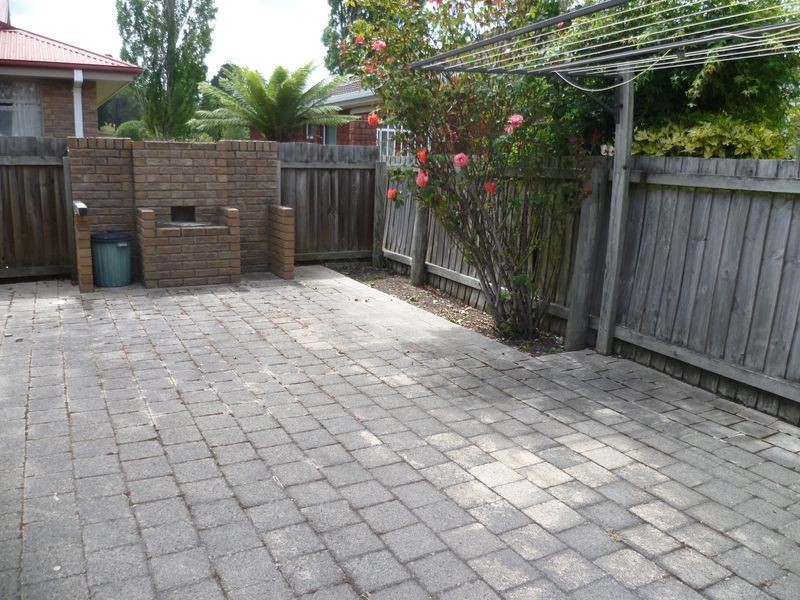 1/4 Rogers Retreat, Newnham TAS 7248