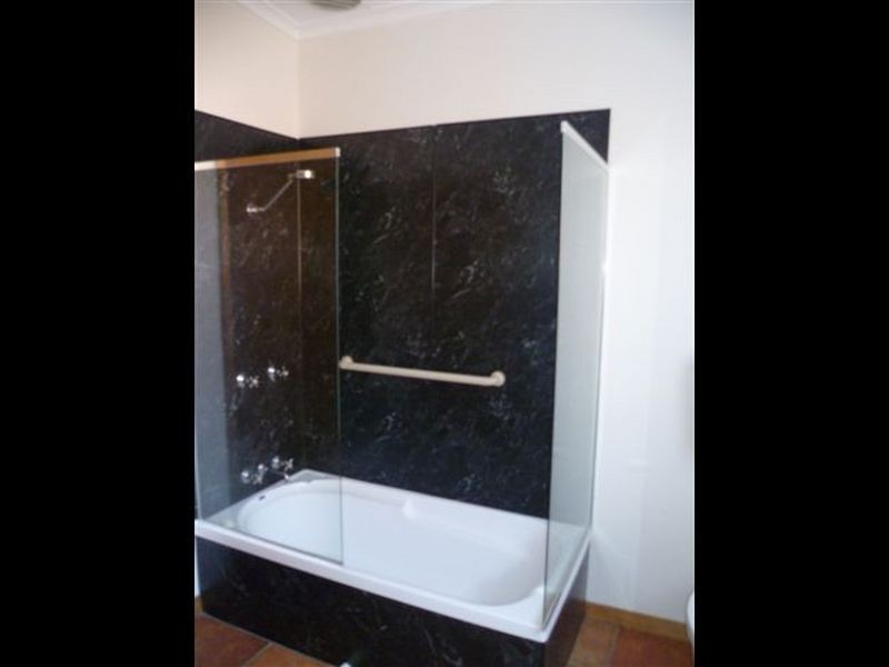 2/253 Penquite Road, Norwood TAS 7250