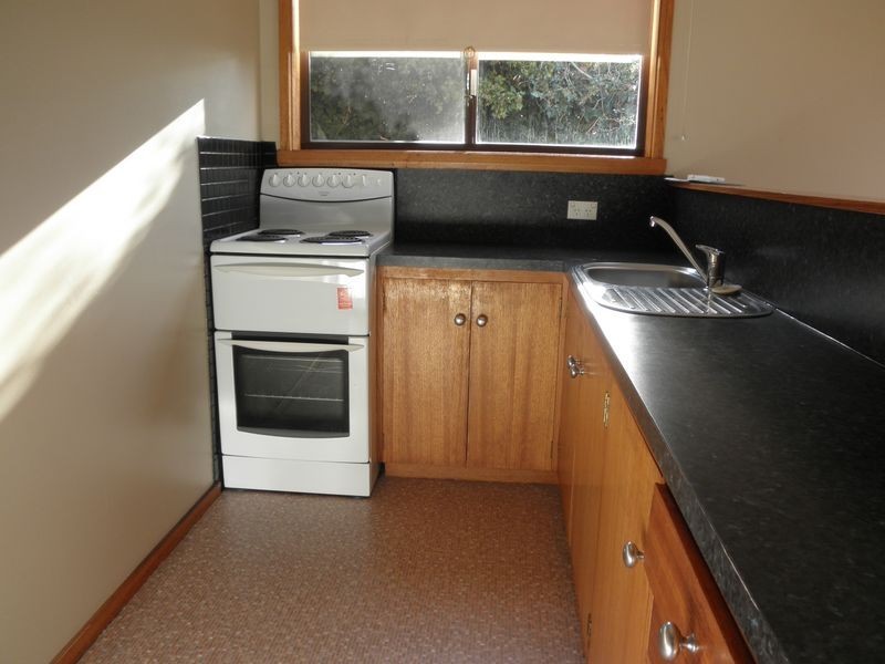 1&2/253 Penquite Road, Norwood TAS 7250