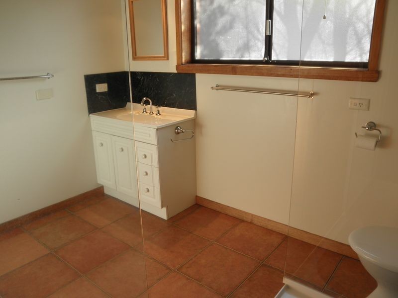 1&2/253 Penquite Road, Norwood TAS 7250