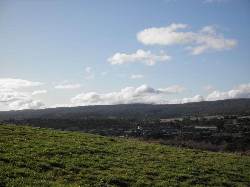 1&2/253 Penquite Road, Norwood TAS 7250