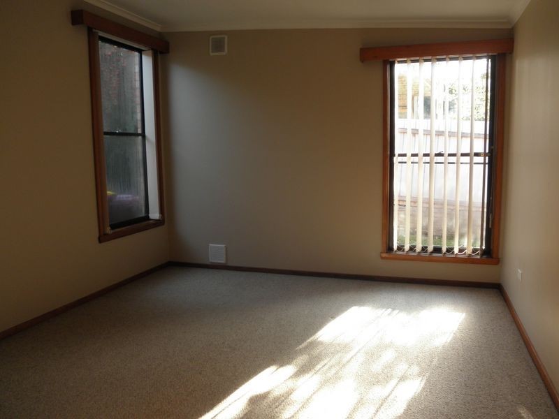 1&2/253 Penquite Road, Norwood TAS 7250