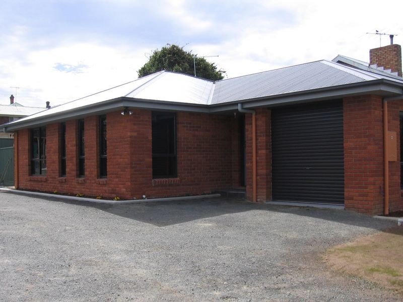1-4/15-17 Conway Street, Mowbray TAS 7248