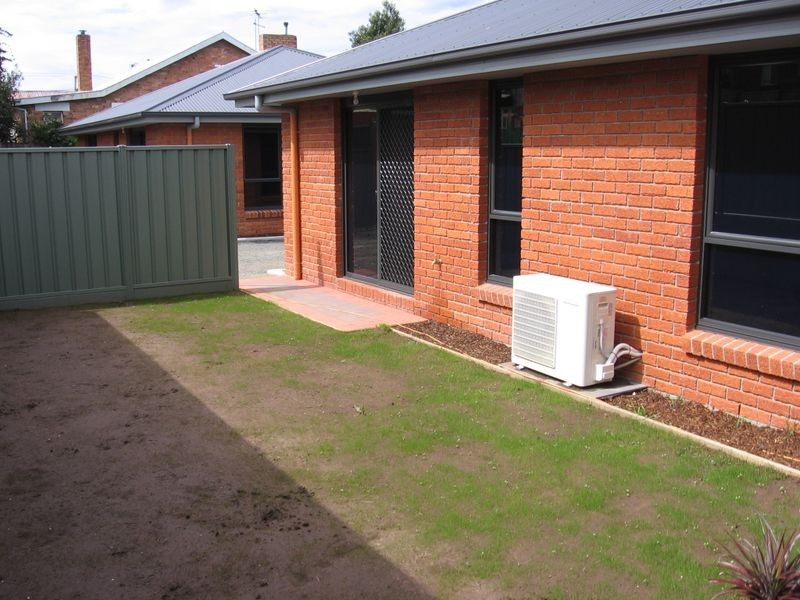 1-4/15-17 Conway Street, Mowbray TAS 7248